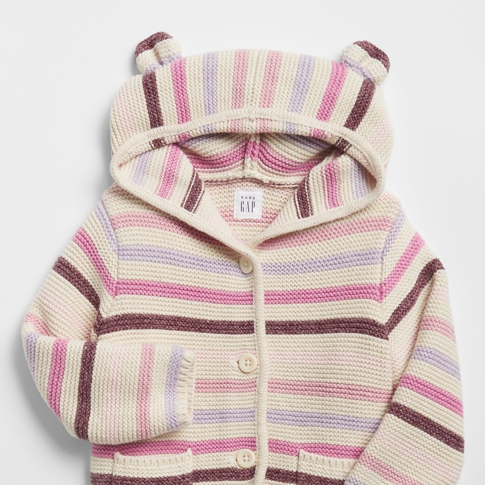 NWT GAP hooded sweater   12-18m